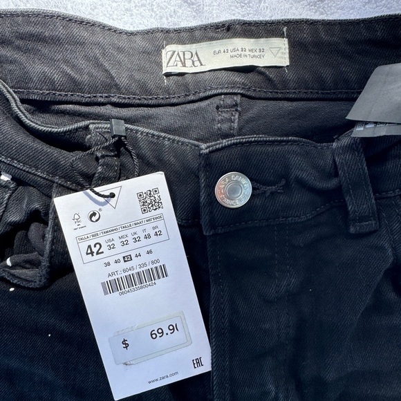 Zara Black Skinny Slimfit Ripped Splattered Jeans and Script Quotes Size 32 New - Picture 4 of 8